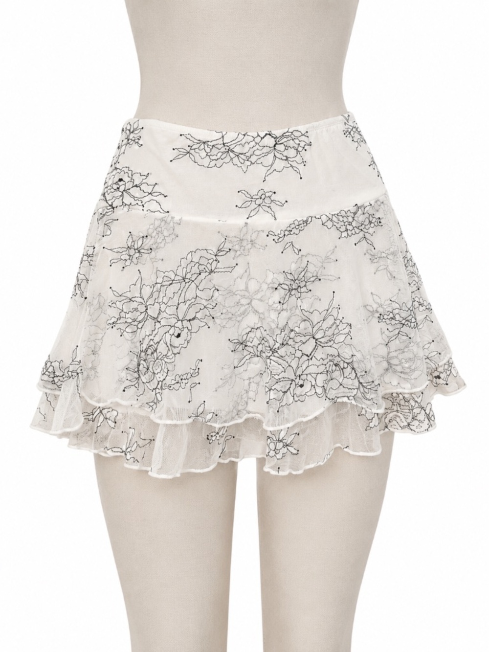 Starbelle Floral Lace Tiered Ruffle Mini Skirt Skort White Black Medium NWT